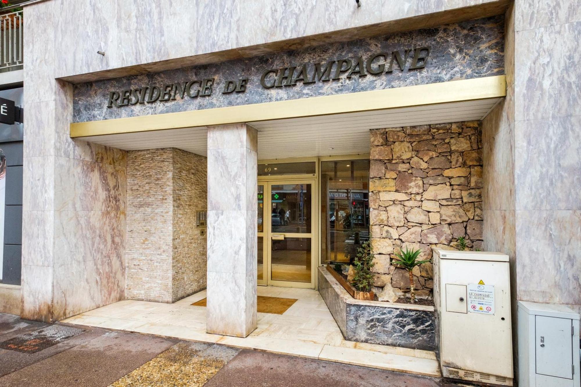 Le Millesime ~ Vue ~ Balcon ~ Parking Apartment Cagnes-sur-Mer Bagian luar foto